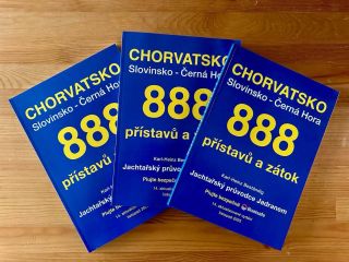 Nové vydání (listopad 2025) SKLADEM 📚 https://www.marineobchod.cz/888-pristavu-a-zatok/ . . . #books #888pristavuazatok...